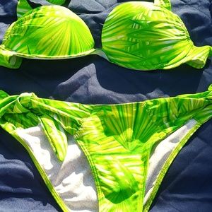 Tropical Green VS Bombshell Bikini